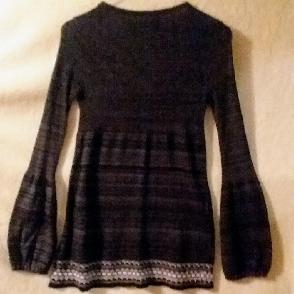 DECREE top - Picture 2 of 5
